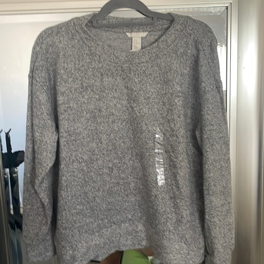 H&M great crewneck sweater